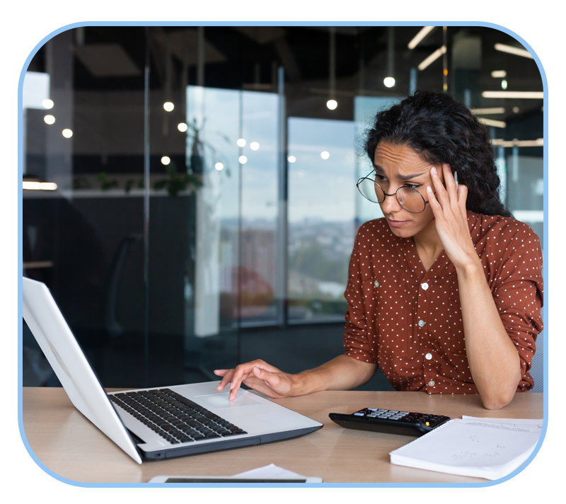 woman-unhappy-computer-software